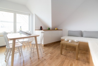 gallery-photo